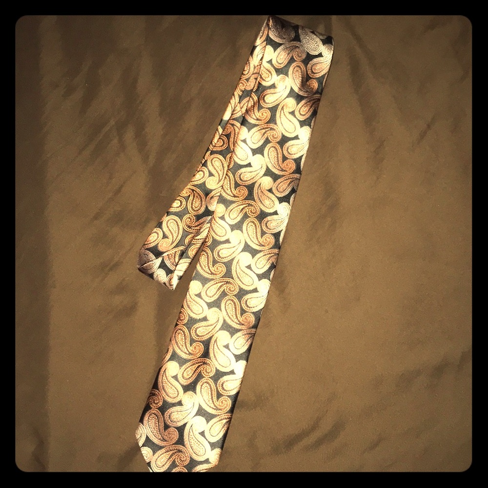 Tie
